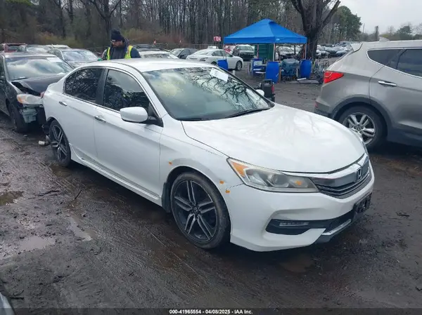 1HGCR2F55HA304143 2017 HONDA ACCORD - Image 1