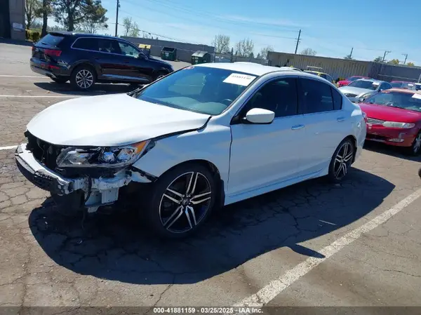 1HGCR2F55HA308421 2017 HONDA ACCORD - Image 2