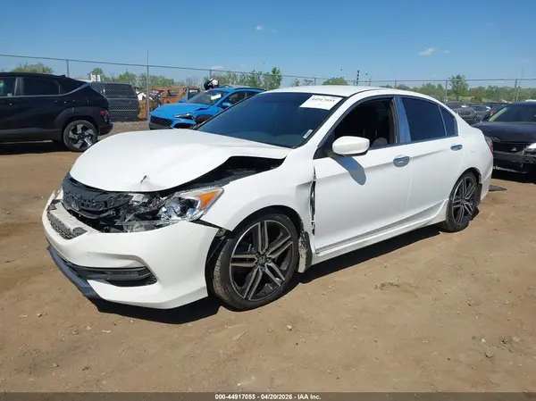 1HGCR2F56GA024696 2016 HONDA ACCORD - Image 2