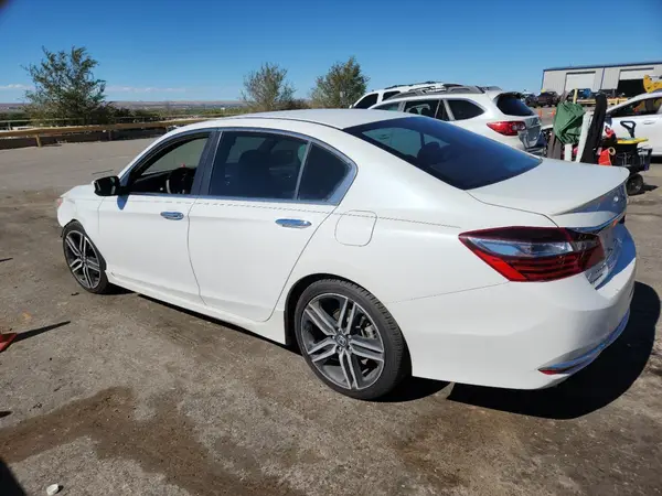 1HGCR2F56GA062915 2016 HONDA ACCORD - Image 2