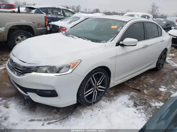 1HGCR2F56GA072229 2016 HONDA ACCORD - Image 2