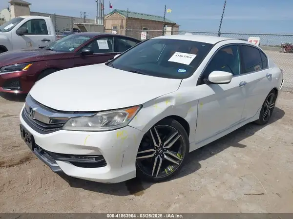 1HGCR2F56GA102085 2016 HONDA ACCORD - Image 2