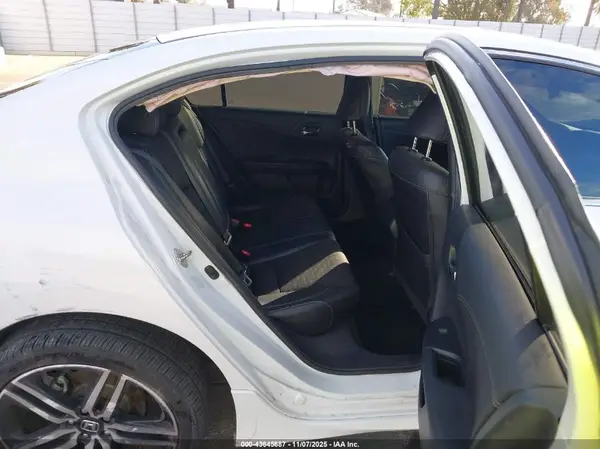 1HGCR2F56GA117587 2016 HONDA ACCORD - Image 8