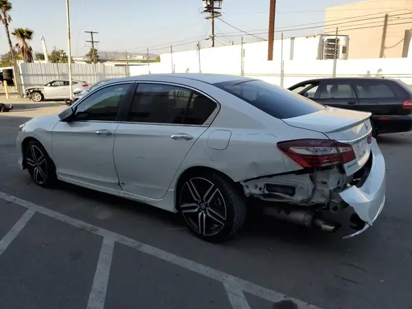 1HGCR2F56GA125205 2016 HONDA ACCORD - Image 2