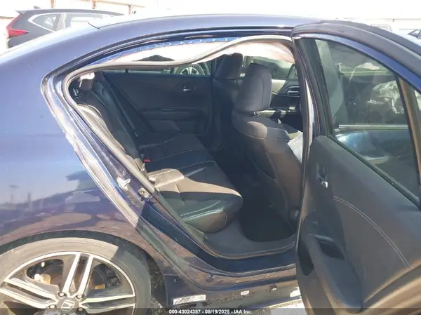 1HGCR2F56GA130677 2016 HONDA ACCORD - Image 8