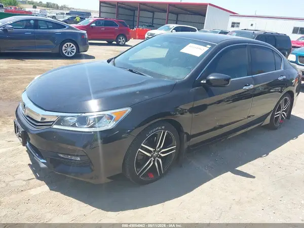 1HGCR2F56GA137693 2016 HONDA ACCORD - Image 2