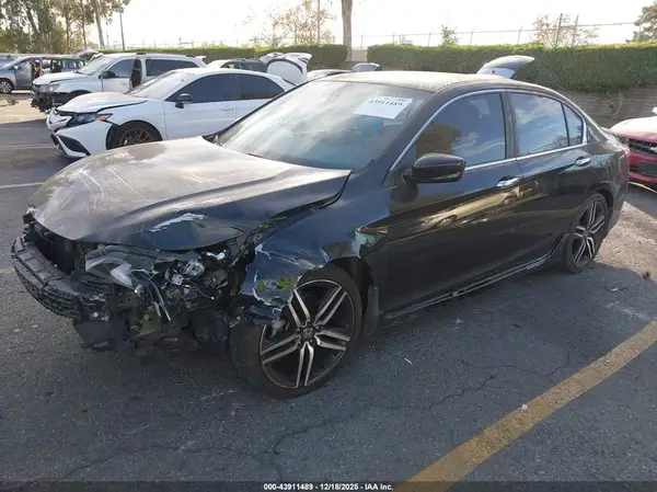 1HGCR2F56GA137760 2016 HONDA ACCORD - Image 2