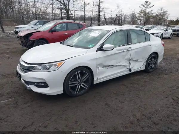 1HGCR2F56GA139072 2016 HONDA ACCORD - Image 2