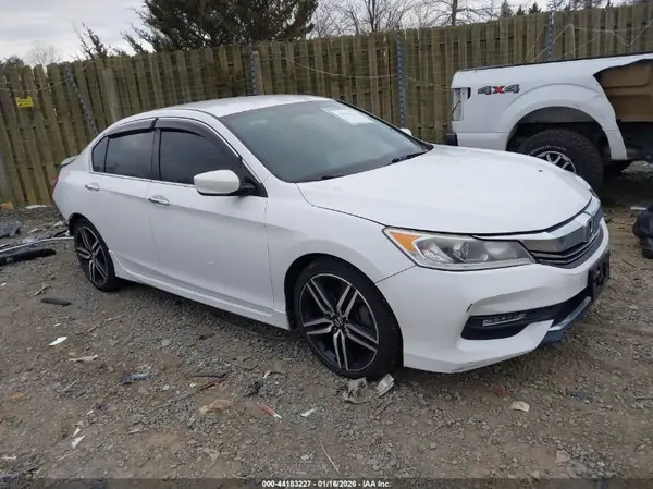 1HGCR2F56HA009617 2017 HONDA ACCORD - Image 1