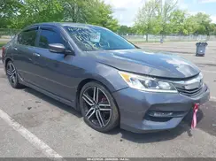 1HGCR2F56HA043749 2017 HONDA ACCORD