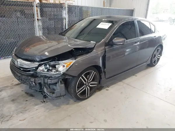 1HGCR2F56HA060454 2017 HONDA ACCORD - Image 2