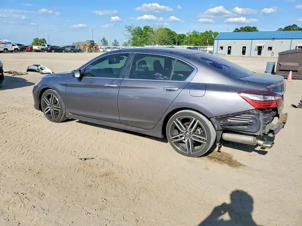 1HGCR2F56HA066481 2017 HONDA ACCORD - Image 2