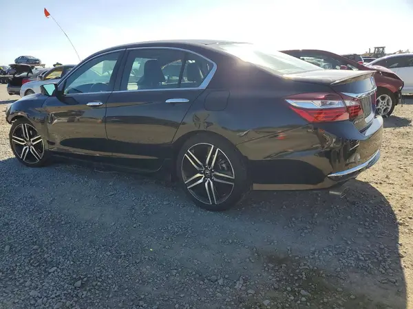 1HGCR2F56HA072362 2017 HONDA ACCORD - Image 2