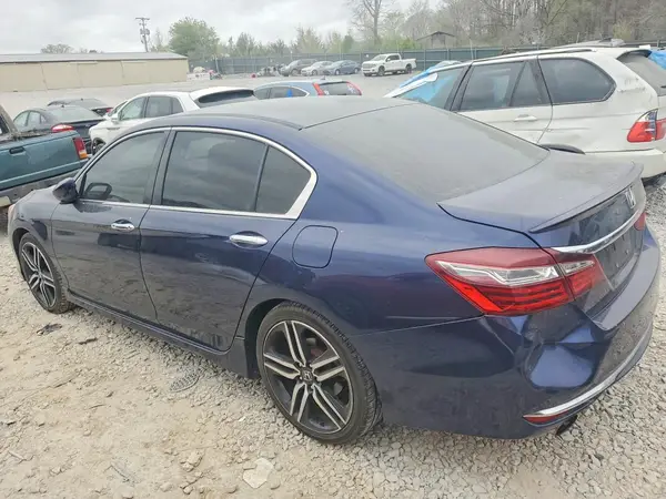 1HGCR2F56HA102864 2017 HONDA ACCORD - Image 2