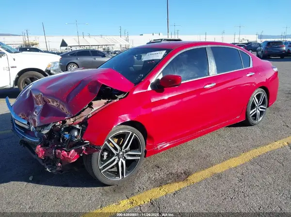 1HGCR2F56HA105229 2017 HONDA ACCORD - Image 2