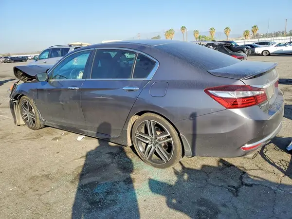 1HGCR2F56HA122922 2017 HONDA ACCORD - Image 2