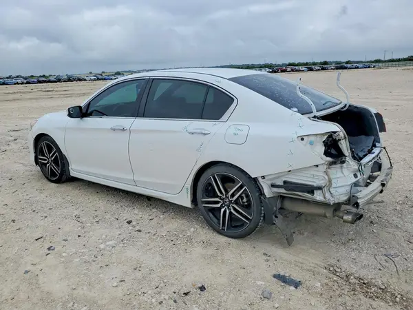 1HGCR2F56HA124766 2017 HONDA ACCORD - Image 2