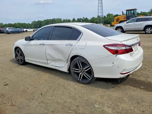 1HGCR2F56HA126176 2017 HONDA ACCORD - Image 2