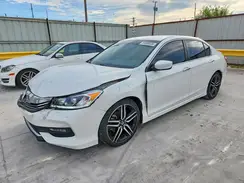 1HGCR2F56HA130695 2017 HONDA ACCORD