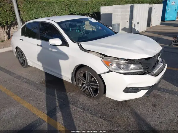 1HGCR2F56HA137484 2017 HONDA ACCORD - Image 1