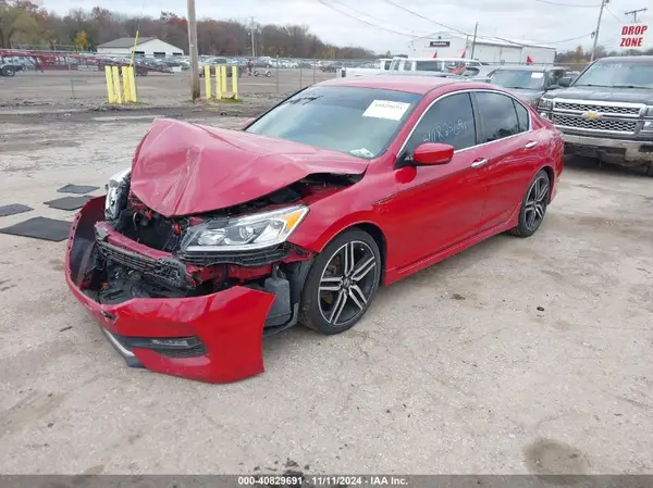 1HGCR2F56HA138389 2017 HONDA ACCORD - Image 2