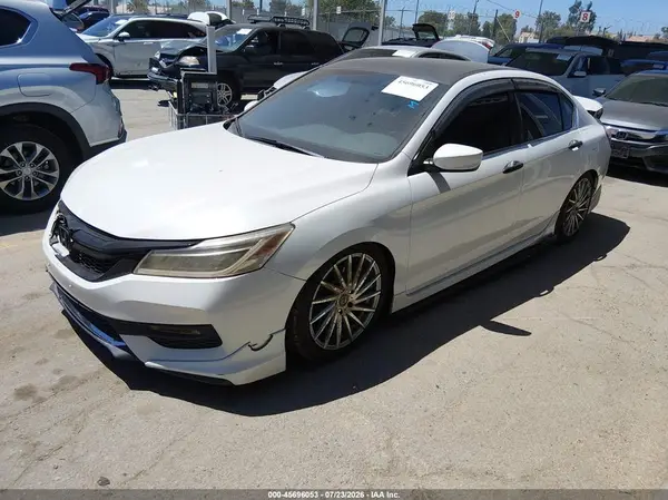 1HGCR2F56HA146198 2017 HONDA ACCORD - Image 2