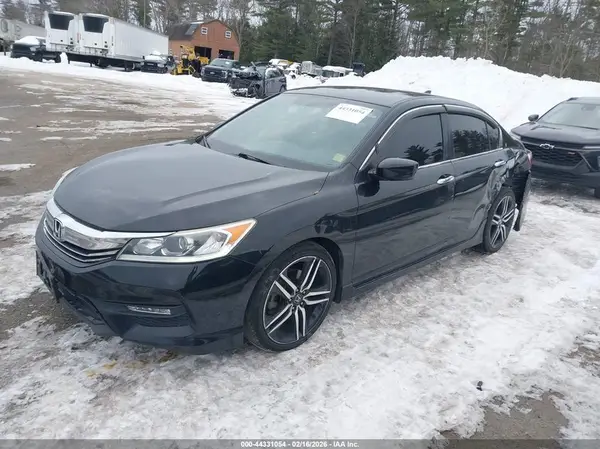 1HGCR2F56HA158139 2017 HONDA ACCORD - Image 2