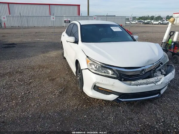 1HGCR2F56HA165480 2017 HONDA ACCORD - Image 1