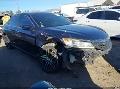 1HGCR2F56HA172218 2017 HONDA ACCORD