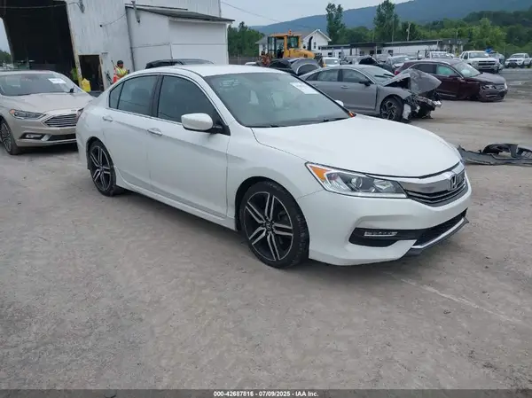 1HGCR2F56HA176091 2017 HONDA ACCORD - Image 1