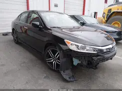1HGCR2F56HA182604 2017 HONDA ACCORD