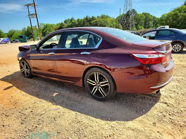 1HGCR2F56HA192758 2017 HONDA ACCORD - Image 2