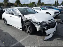 1HGCR2F56HA196132 2017 HONDA ACCORD