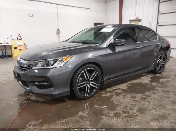 1HGCR2F56HA200454 2017 HONDA ACCORD - Image 2