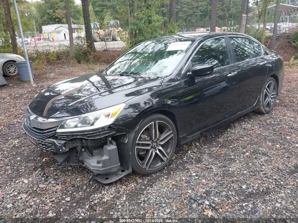 1HGCR2F56HA201376 2017 HONDA ACCORD - Image 2