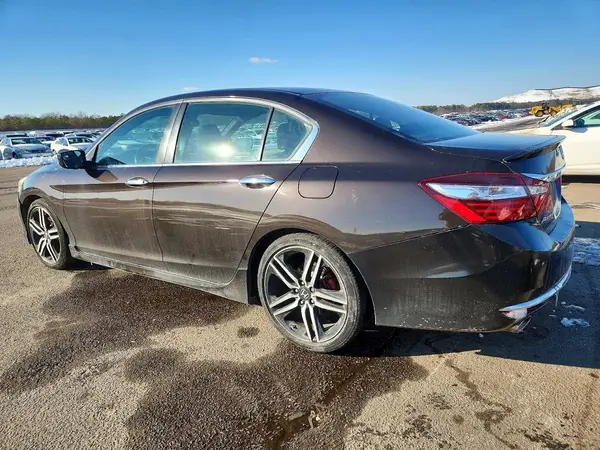 1HGCR2F56HA209154 2017 HONDA ACCORD - Image 2