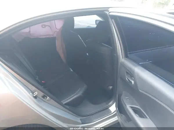1HGCR2F56HA219330 2017 HONDA ACCORD - Image 8