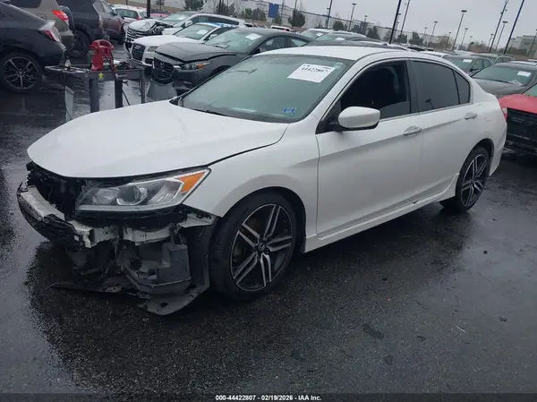 1HGCR2F56HA220798 2017 HONDA ACCORD - Image 2