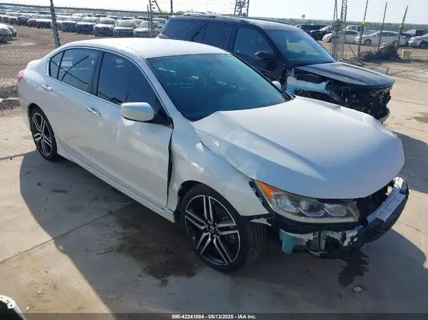 1HGCR2F56HA230909 2017 HONDA ACCORD - Image 1