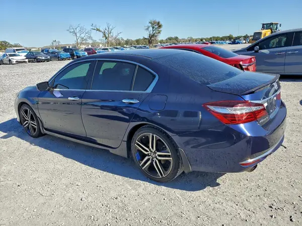 1HGCR2F56HA235947 2017 HONDA ACCORD - Image 2