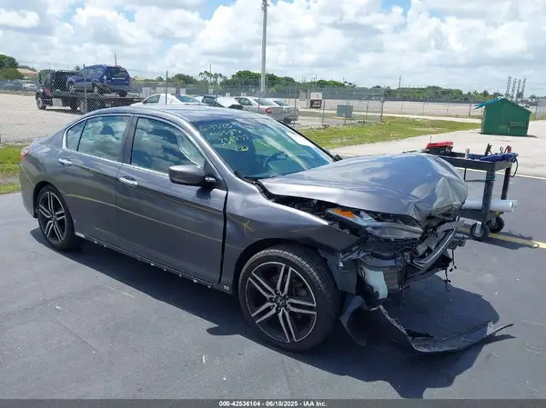 1HGCR2F56HA247399 2017 HONDA ACCORD - Image 1