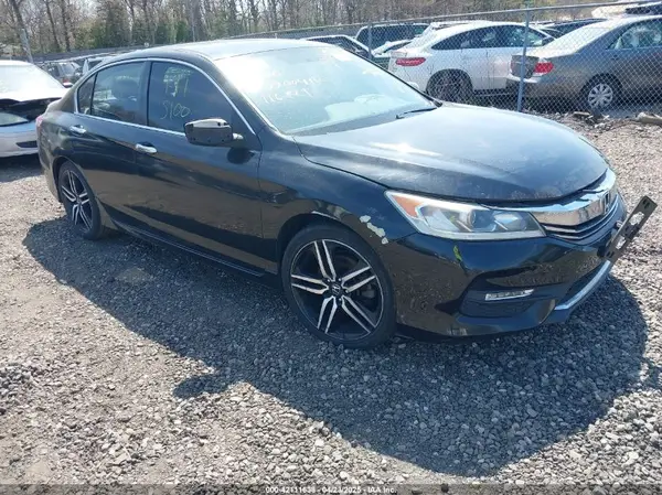 1HGCR2F56HA254627 2017 HONDA ACCORD - Image 1
