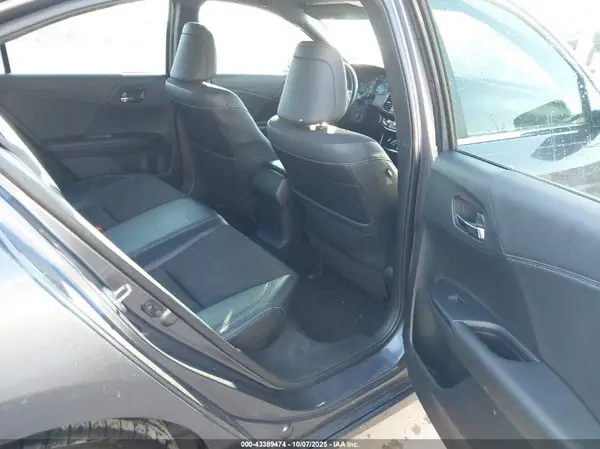 1HGCR2F56HA256913 2017 HONDA ACCORD - Image 8