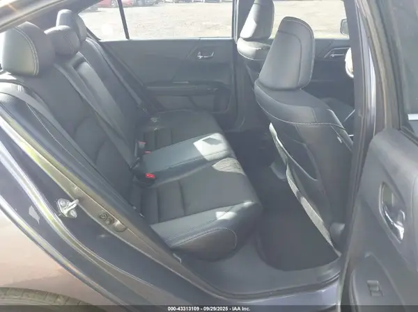 1HGCR2F56HA261478 2017 HONDA ACCORD - Image 8