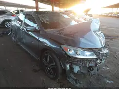 1HGCR2F56HA268429 2017 HONDA ACCORD