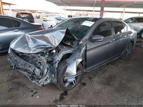 1HGCR2F56HA268429 2017 HONDA ACCORD - Image 2