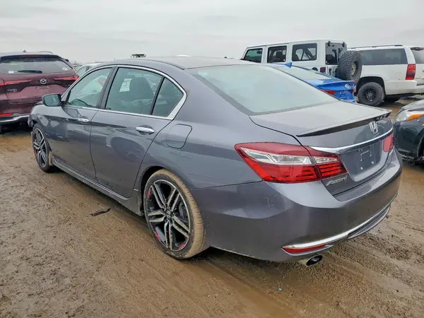 1HGCR2F56HA269712 2017 HONDA ACCORD - Image 2
