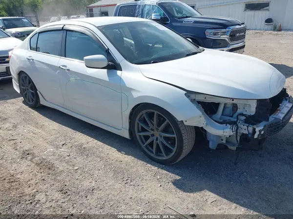 1HGCR2F56HA272125 2017 HONDA ACCORD - Image 1