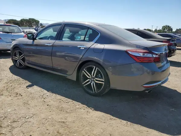 1HGCR2F56HA295534 2017 HONDA ACCORD - Image 2