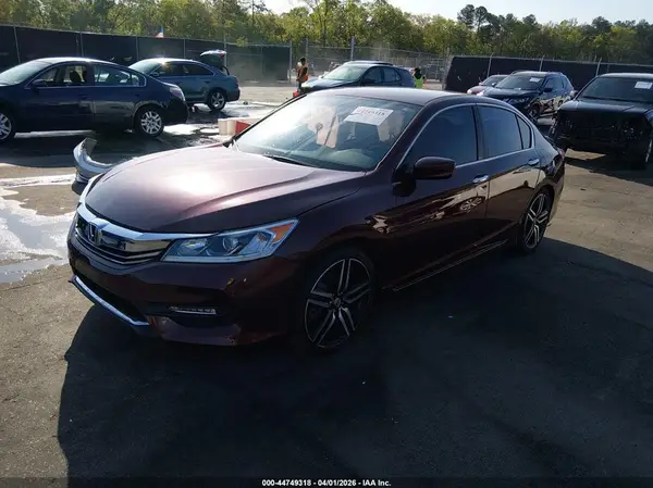 1HGCR2F56HA300439 2017 HONDA ACCORD - Image 2